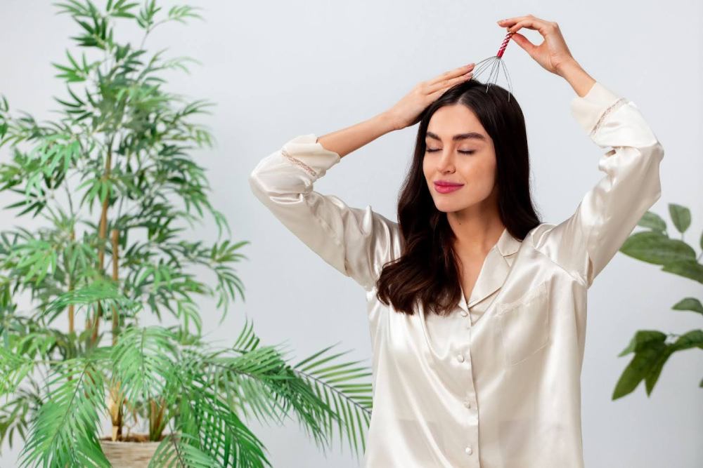 Effective hair fall treatment in Pune to control excessive hair shedding.